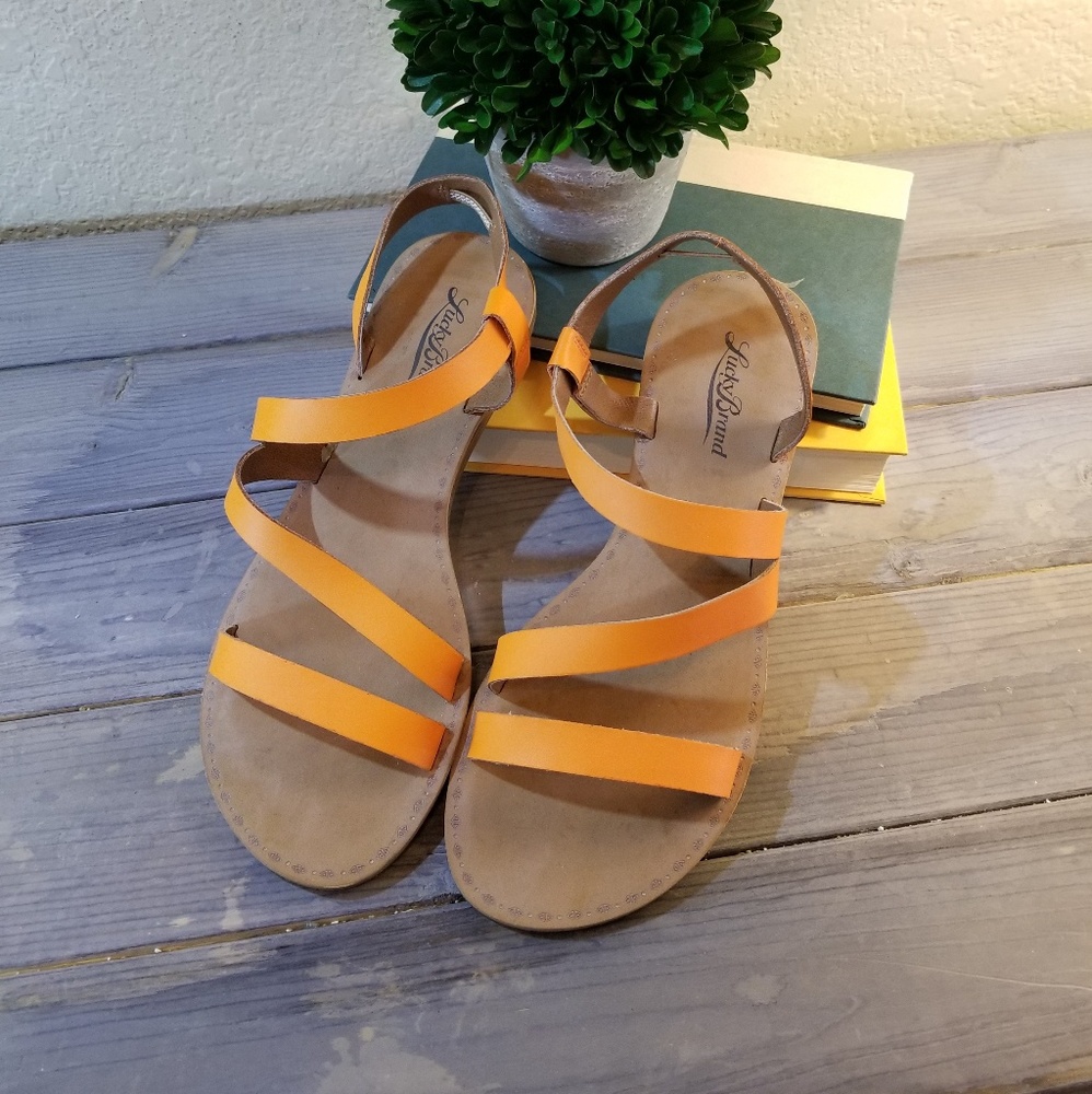 Lucky Brand almost new leather sandals
